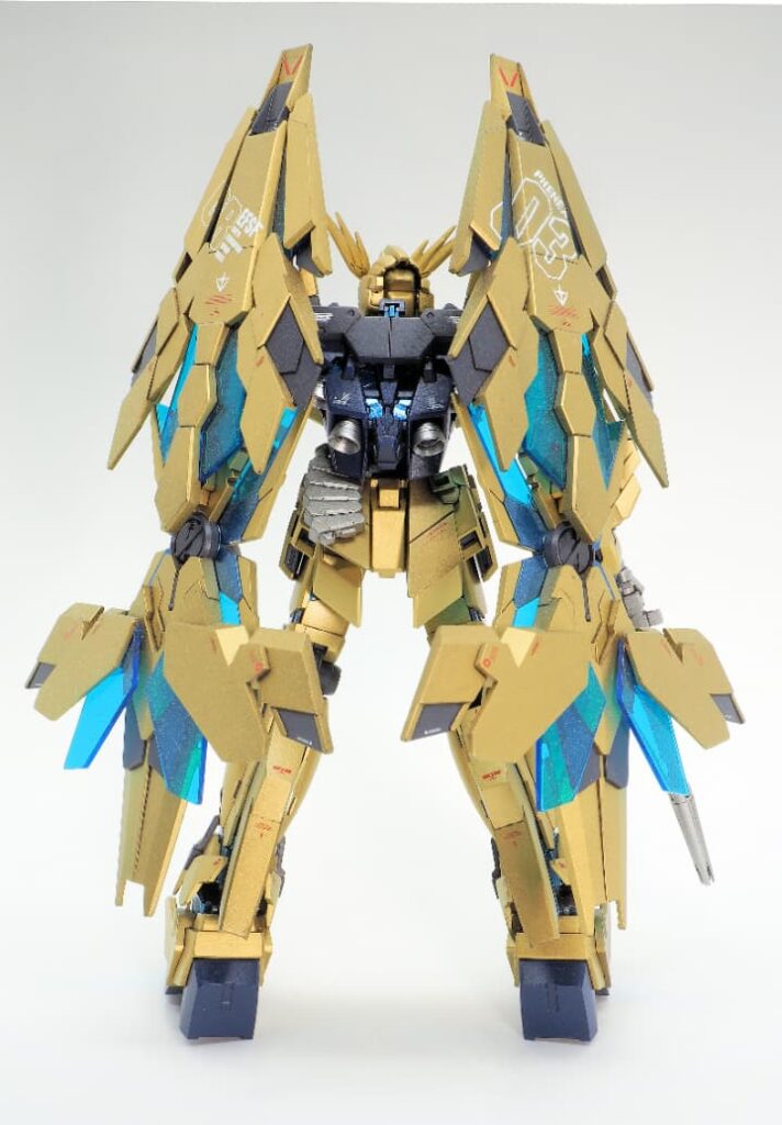 ユニコーンガンダム3号機フェニクス4